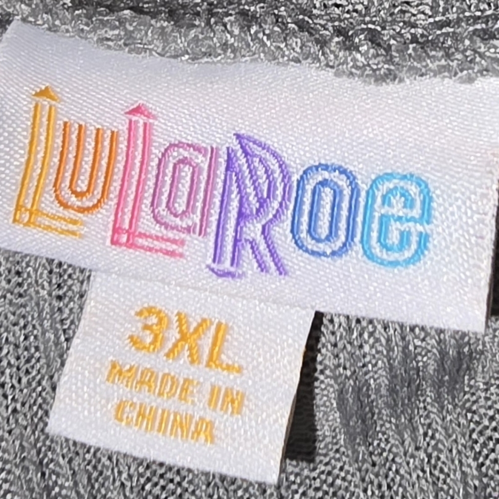 Lularoe Aubrey Top 3X - Picture 2 of 4